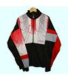 Veste blanche noire et rouge,