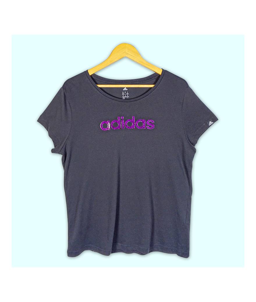 T-shirt Adidas, logo central violet à paillettes, manches courtes