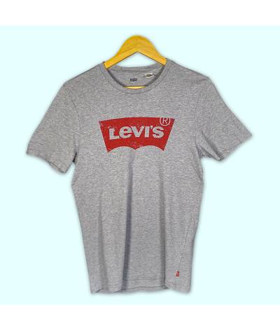 T-Shirt Levis gris et grand imprimé rouge.